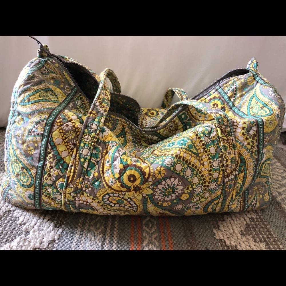 LARGE Vera Bradley duffel